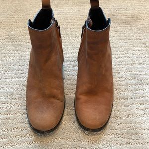 Cole Haan tan nubuck leather booties size 7 1/2
